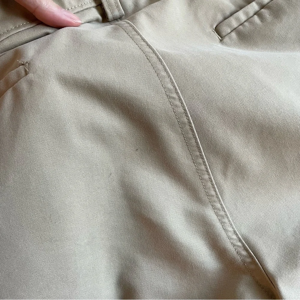 🟢3/$15 HAGGAR Khaki Shorts